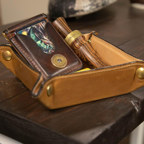dresser valet leather The Monticello Fine Leather Personalized Desk Dresser Valet Caddy Tray, Midnight Pebbled Grainat Holtz Leather