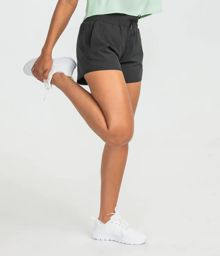 WOMENS LINED HYBRID SHORTS DEEP SPACE